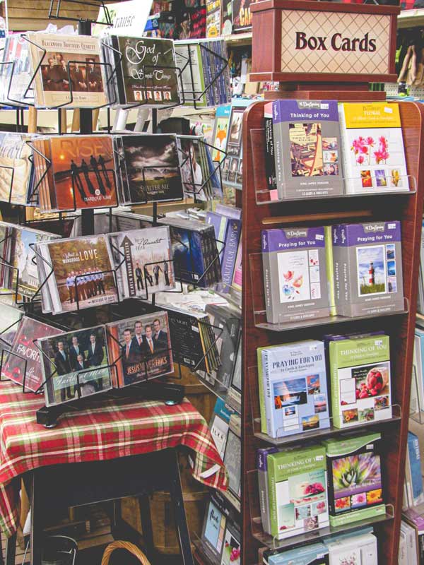 Random assortment of crafts and gifts slideshow